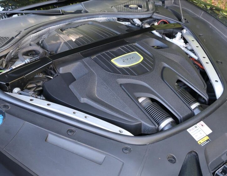 Porsche Panamera Hatchback 2,9 l 243 kw