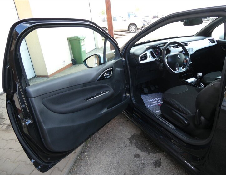 Citroën DS3 Hatchback 1,6 l 88 kw