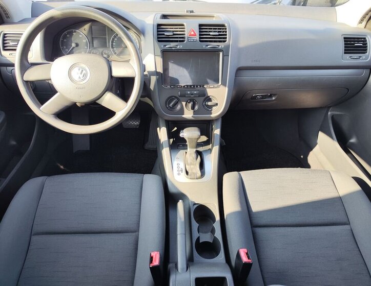 Volkswagen Golf Hatchback 1,6 l 85 kw