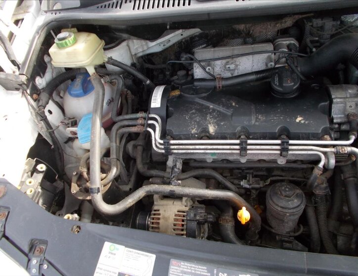 Volkswagen Caddy Ostatní 2,0 l 51 kw