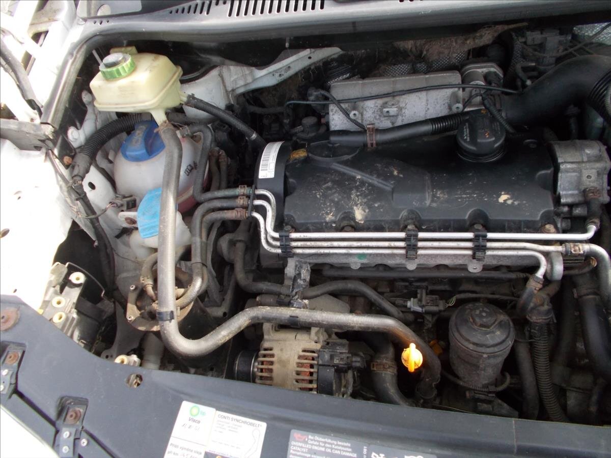 Volkswagen Caddy Ostatní 2,0 l 51 kw