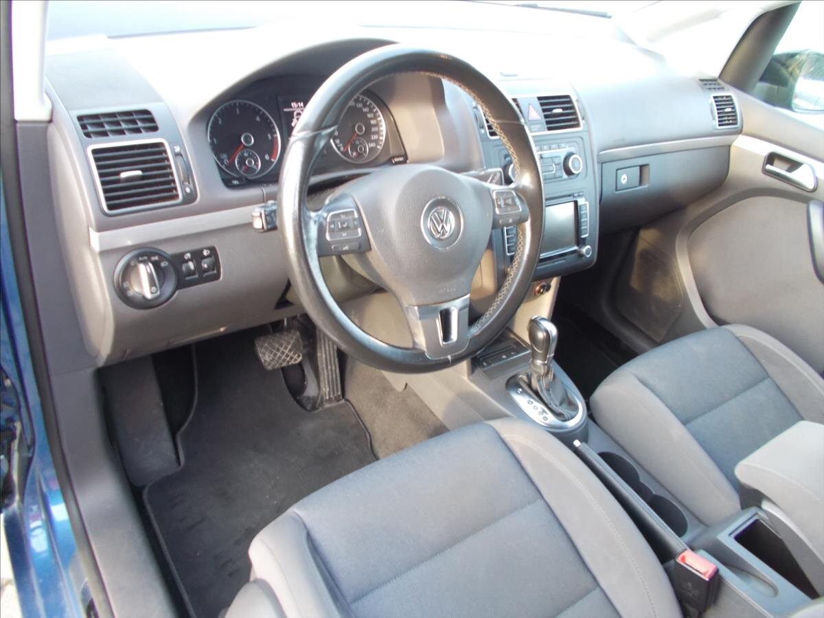 Volkswagen Touran MPV 1,6 l 77 kw