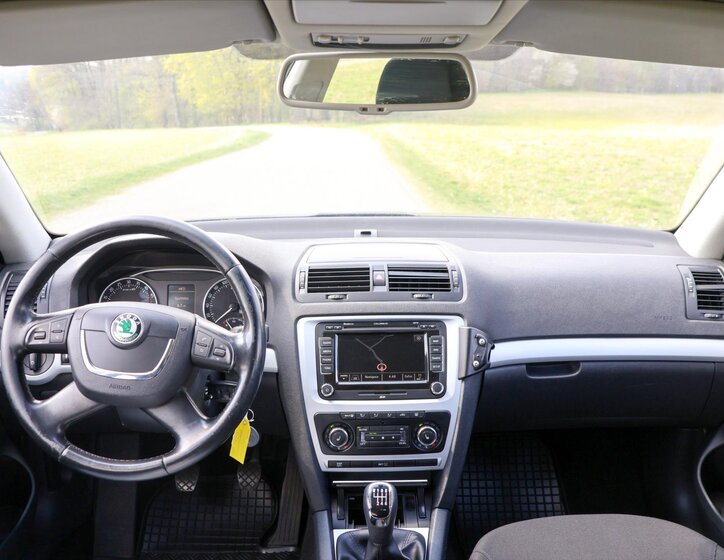 Škoda Octavia Kombi 2,0 l 103 kw
