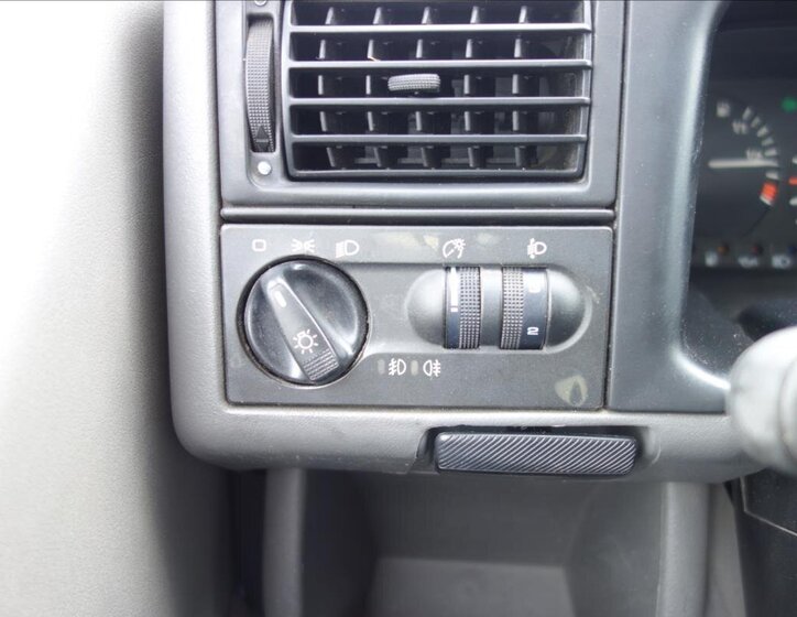 Volkswagen Transporter Ostatní 1,9 l 50 kw