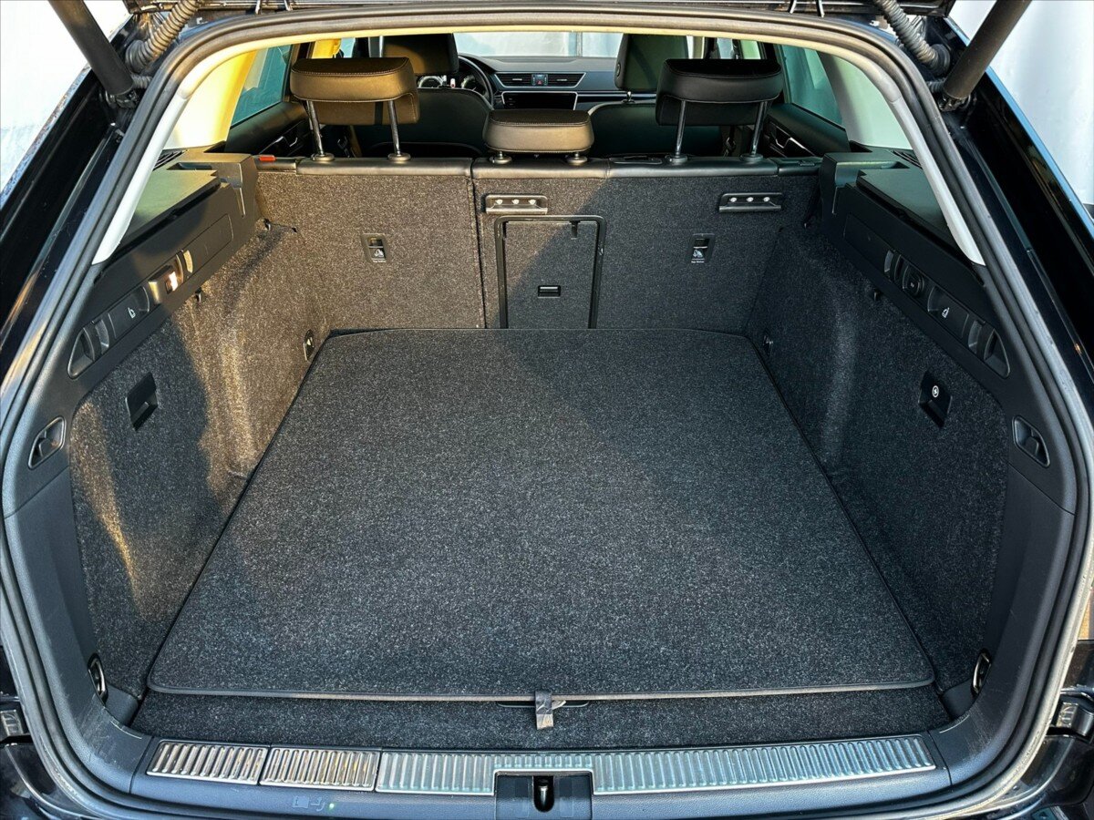 Škoda Superb Kombi 2,0 l 110 kw