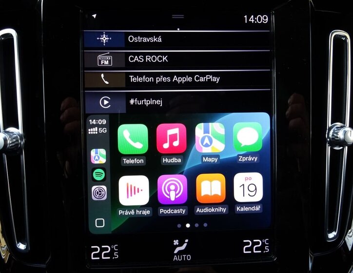 Volvo XC40 SUV 2,0 l 110 kw