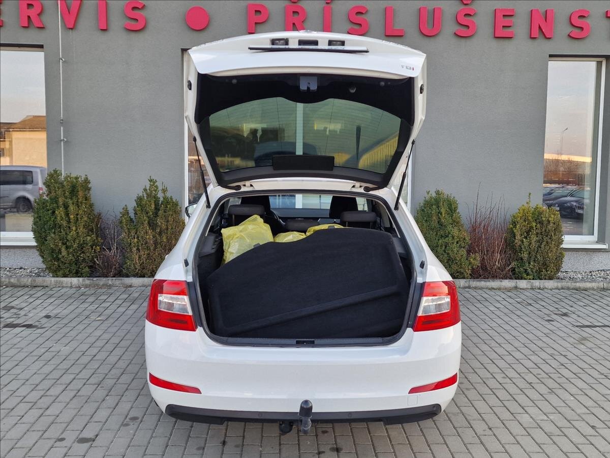 Škoda Octavia Sedan / Limuzína 2,0 l 110 kw