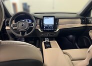 Volvo XC90 SUV 2,0 l 335 kw