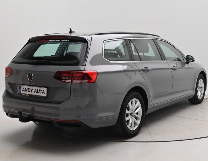 Volkswagen Passat Kombi 2,0 l 110 kw