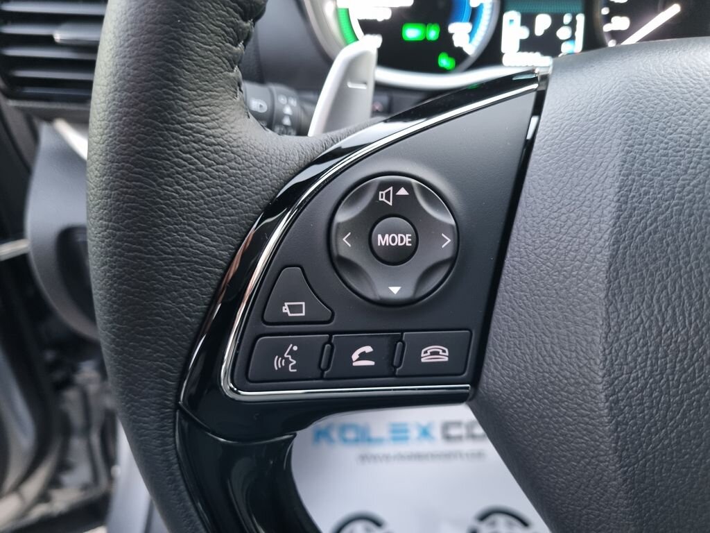 Mitsubishi Ostatní SUV / Terénní 2,4 l 138 kw