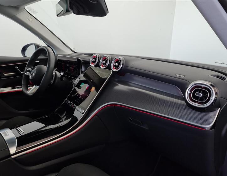 Mercedes-Benz GLC 14