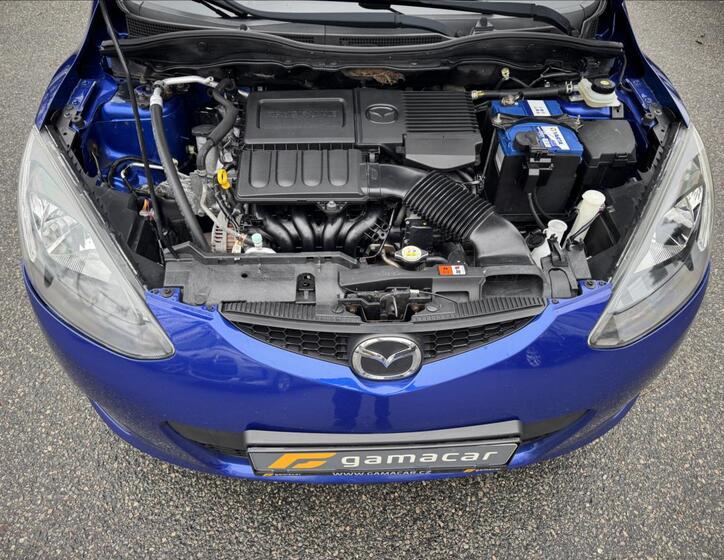 Mazda 2 19