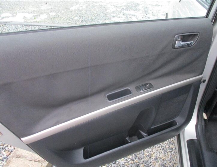 Toyota Corolla Verso 16