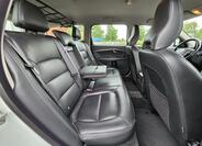 Volvo XC70 37