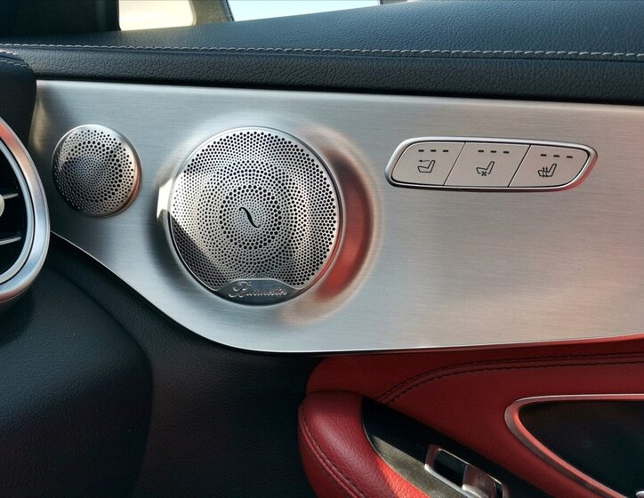 Mercedes-Benz Třídy C Kabriolet 2,0 l 180 kw