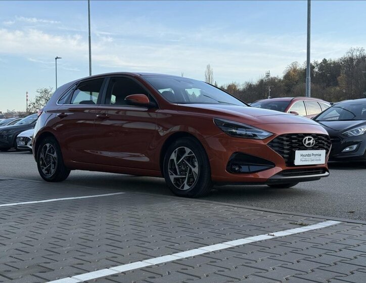 Hyundai i30 4