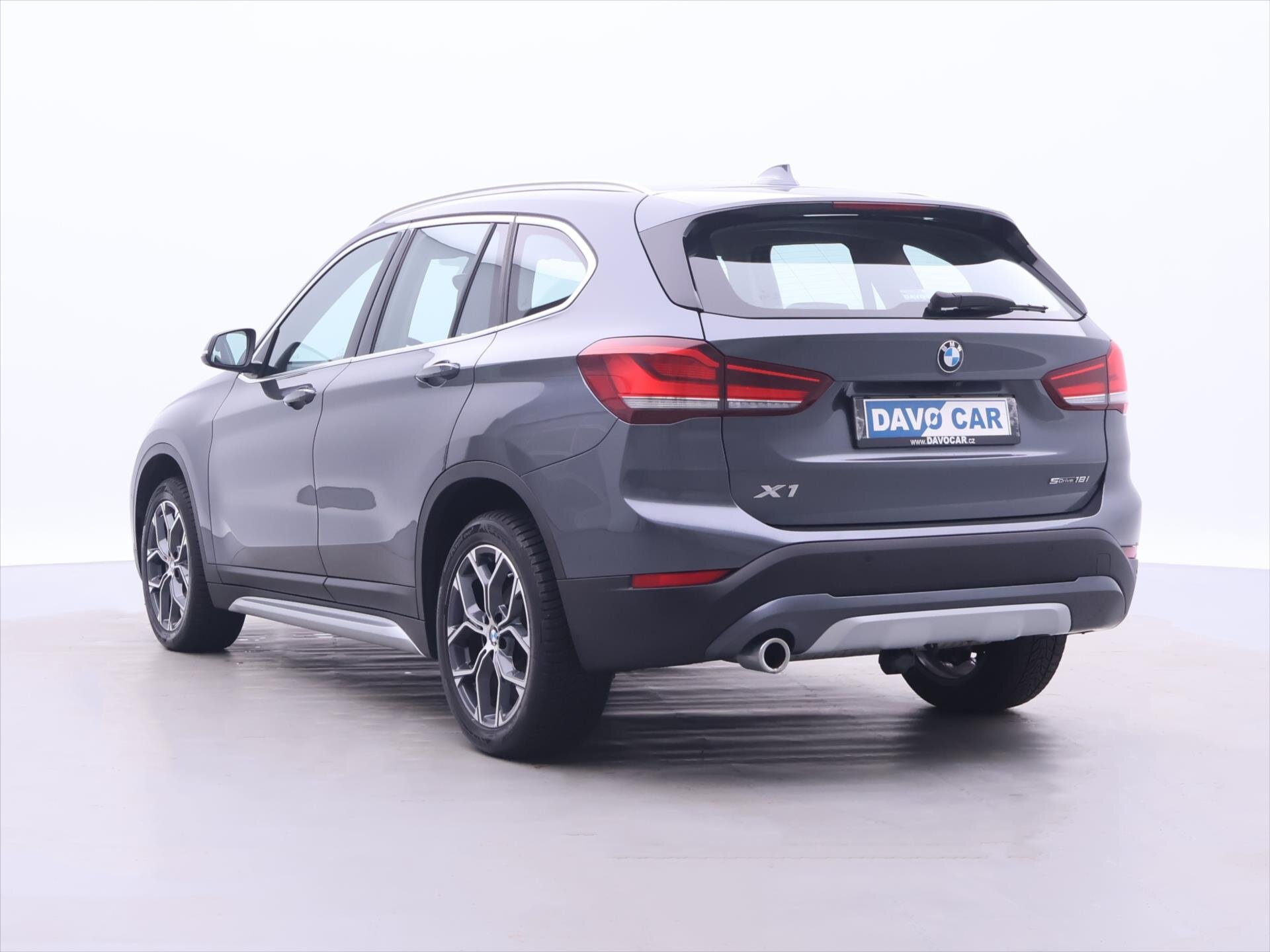 BMW X1 SUV 1,5 l 100 kw