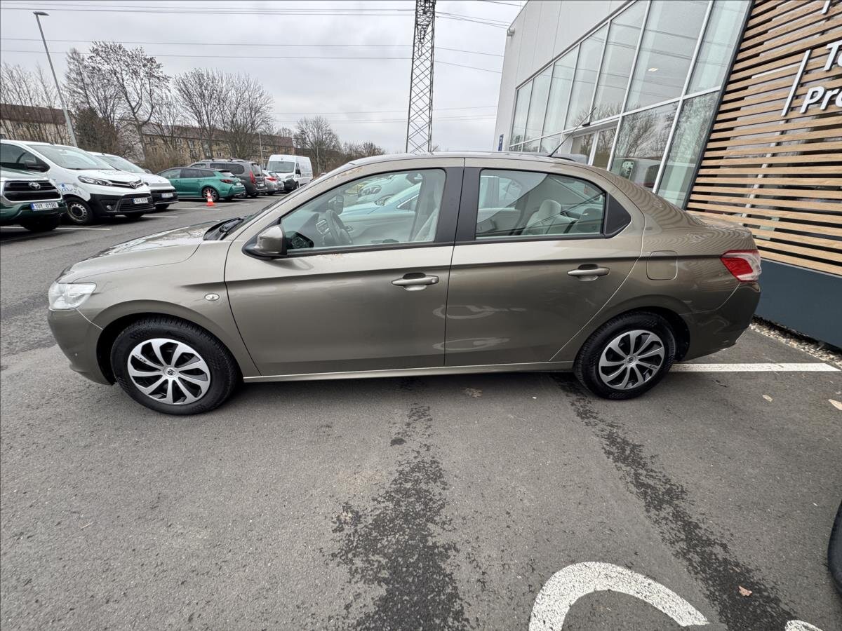 Peugeot 301 Sedan 1,6 l 85 kw