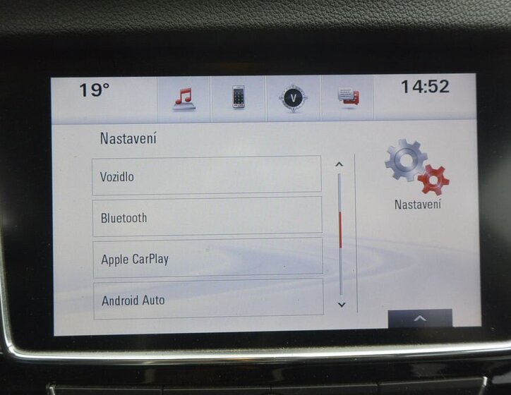 Opel Mokka SUV / Terénní 1,4 l 103 kw