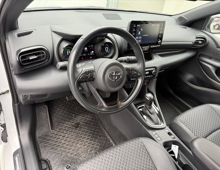 Toyota Yaris Hatchback 1,5 l 68 kw