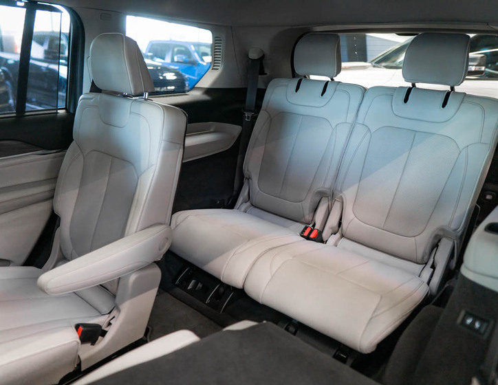 Jeep Grand Cherokee 47