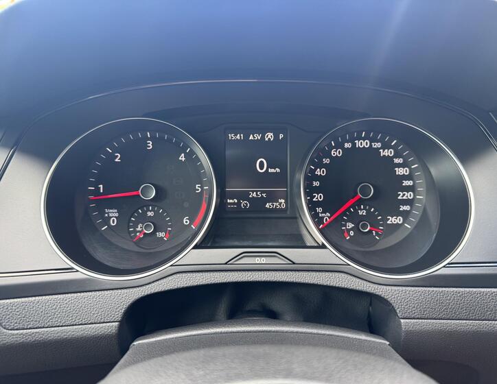 Volkswagen Passat 23