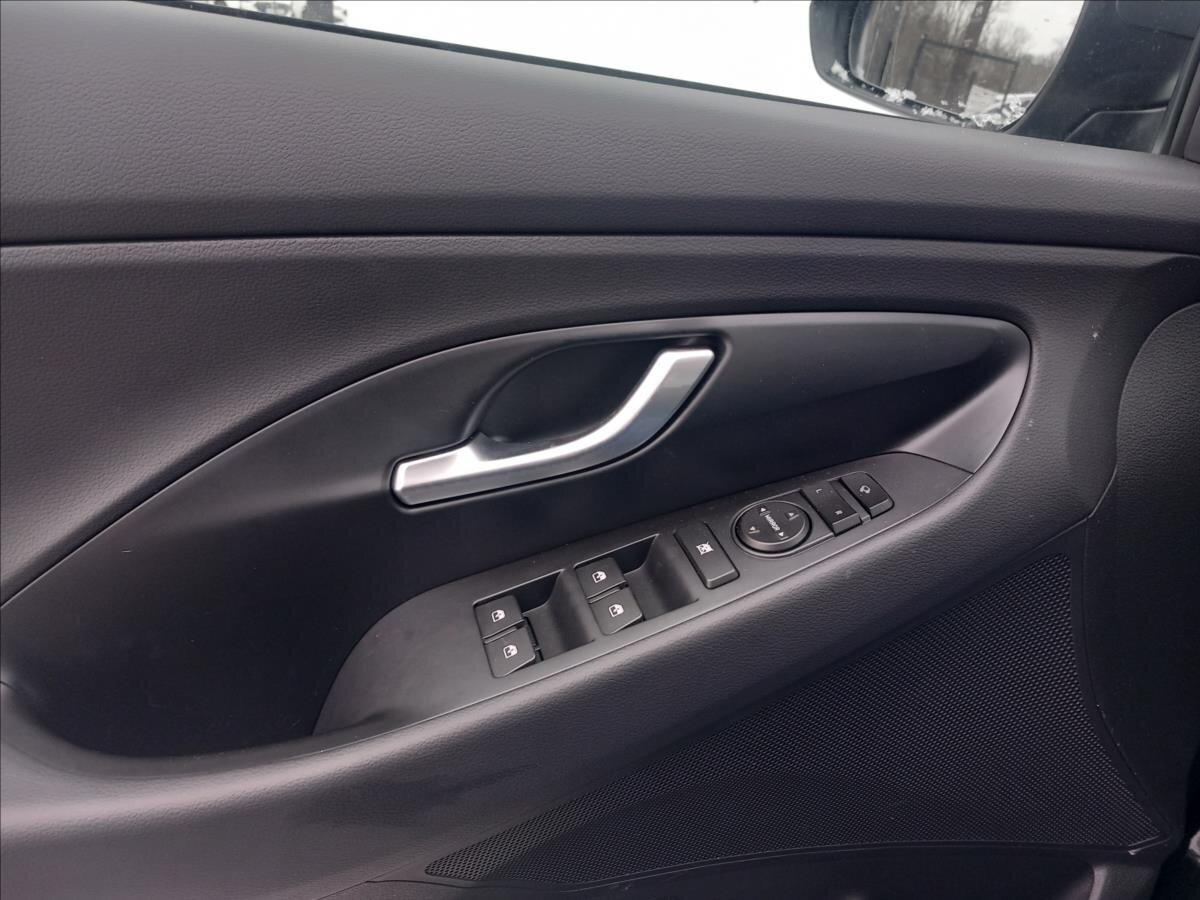 Hyundai i30 Kombi 998,0 73 kw