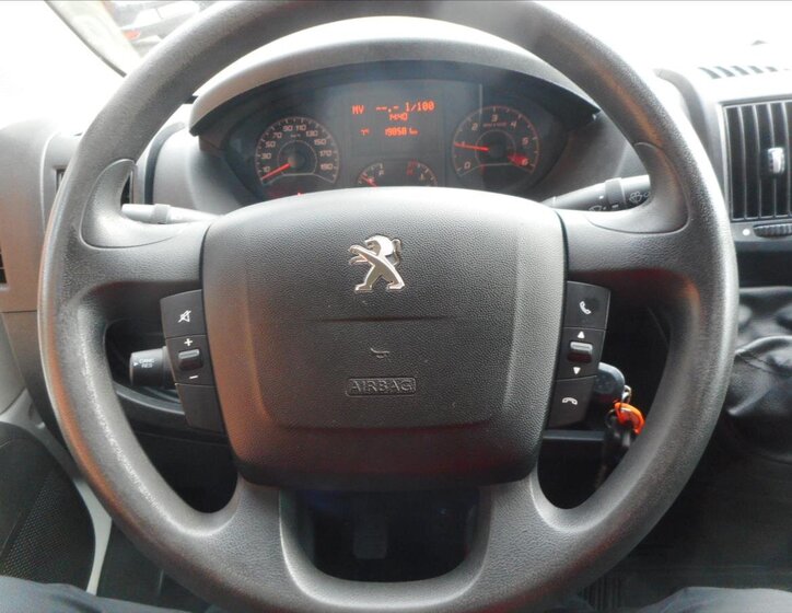 Peugeot Boxer 12