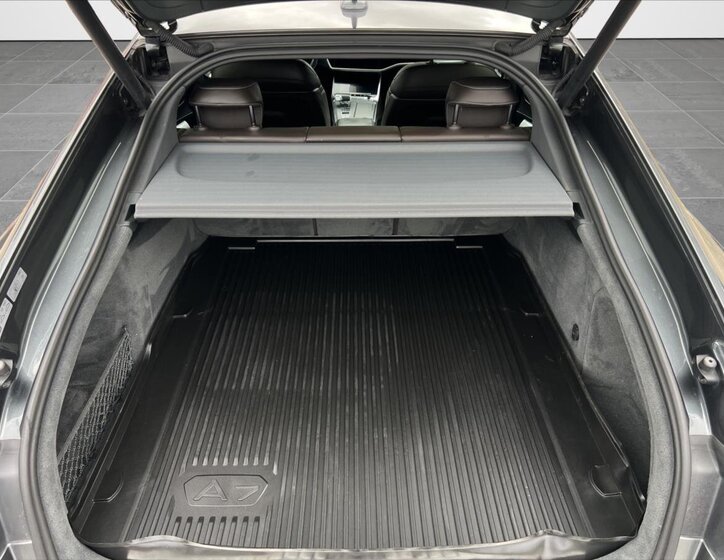 Audi A7 9