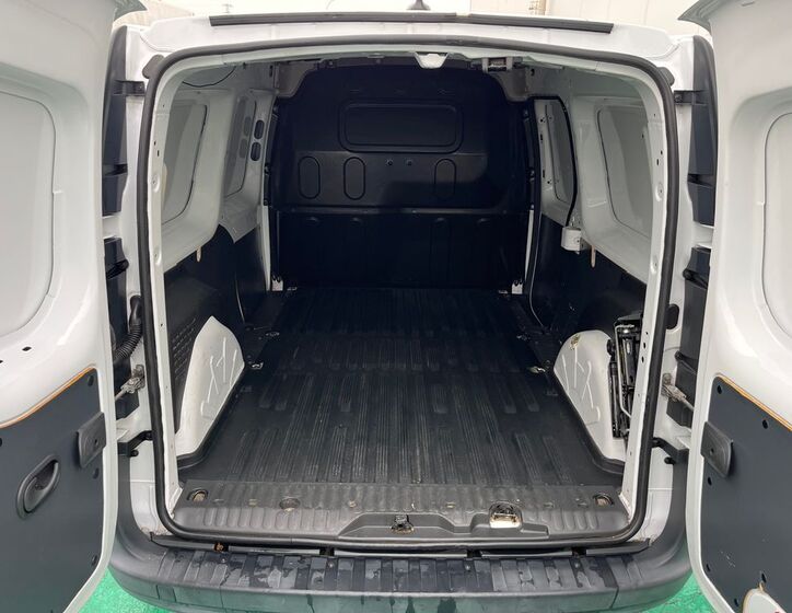 Mercedes-Benz Citan 6