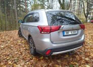 Mitsubishi Outlander 5