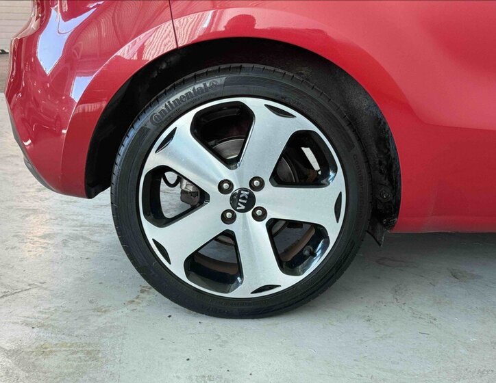 KIA Rio Hatchback 1,2 l 63 kw