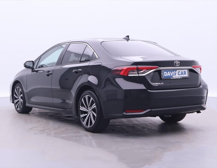 Toyota Corolla Sedan / Limuzína 1,5 l 92 kw