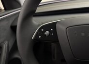 Tesla Model 3 Sedan 0,0 460 kw