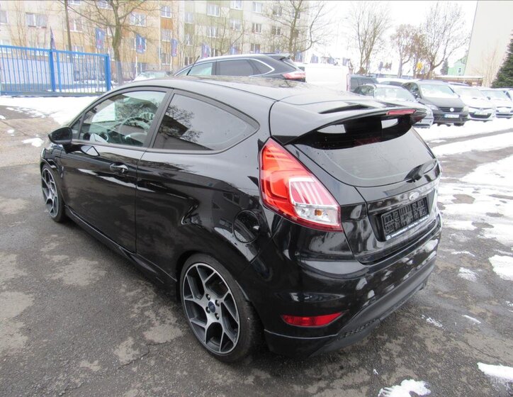 Ford Fiesta Hatchback 998,0 92 kw