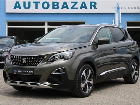 Peugeot 3008 SUV / Terénní 1,2 l 96 kw