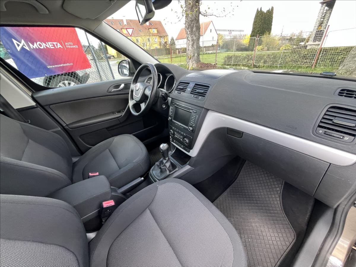 Škoda Yeti SUV / Terénní 1,2 l 77 kw