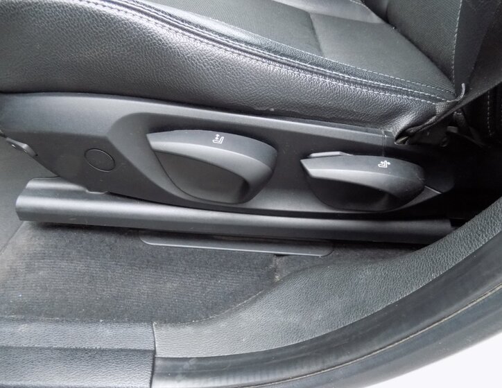 BMW X3 SUV / Terénní 2,0 l 135 kw