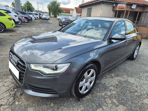 Audi A6 Sedan / Limuzína 3,0 l 180 kw