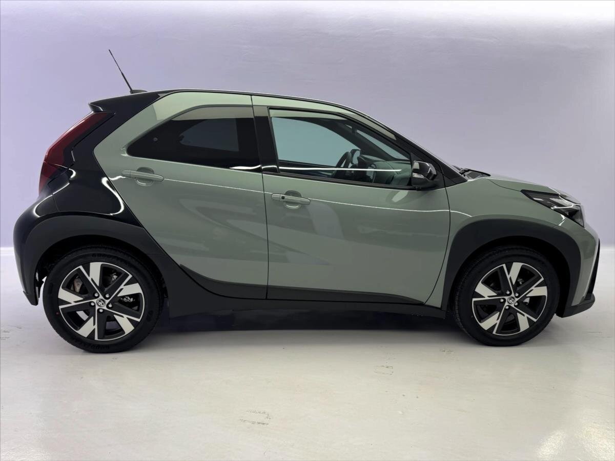 Toyota Aygo Hatchback 1,5 l 85 kw