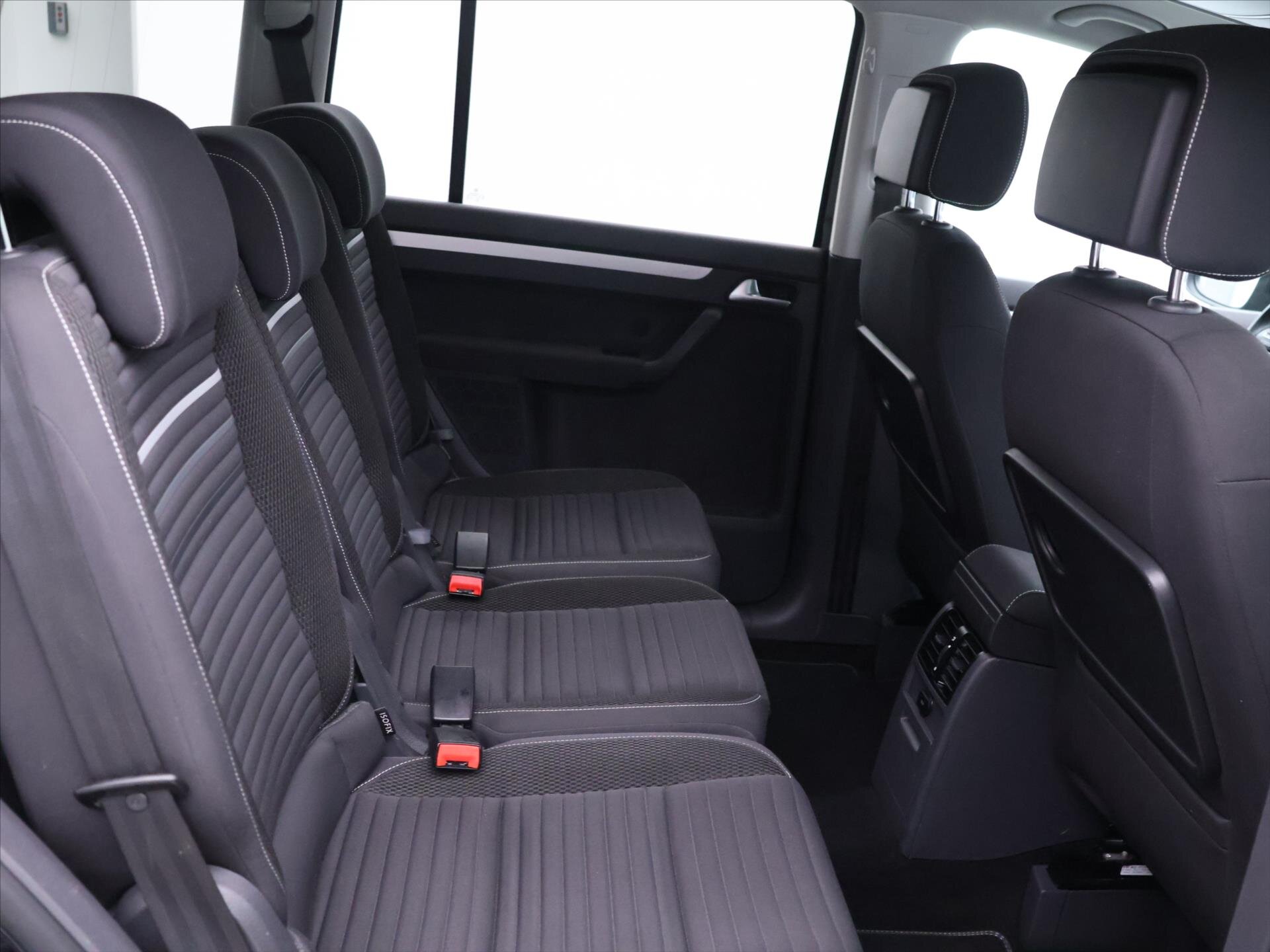 Volkswagen Touran MPV 1,2 l 77 kw