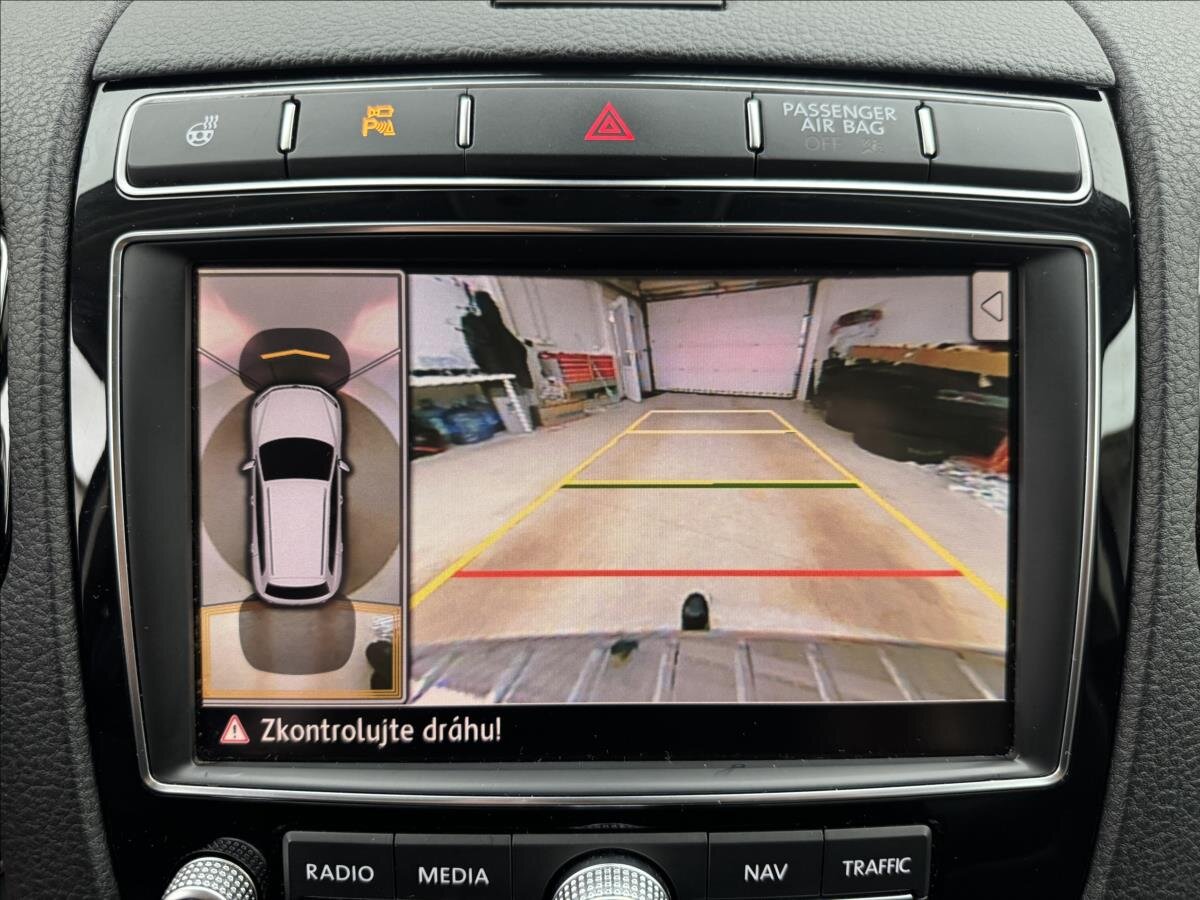 Volkswagen Touareg SUV / Terénní 3,0 l 193 kw