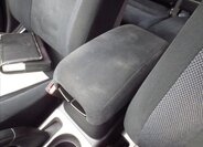 Mitsubishi Outlander SUV / Terénní 2,4 l 125 kw