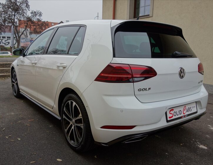 Volkswagen Golf 8