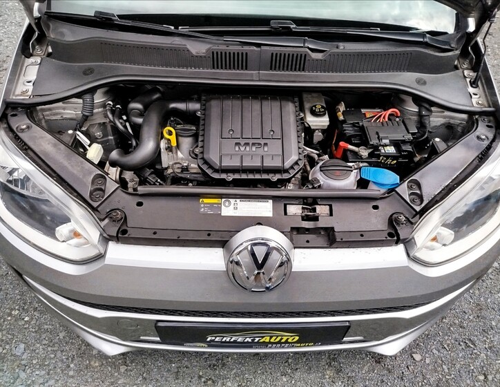 Volkswagen up! 38