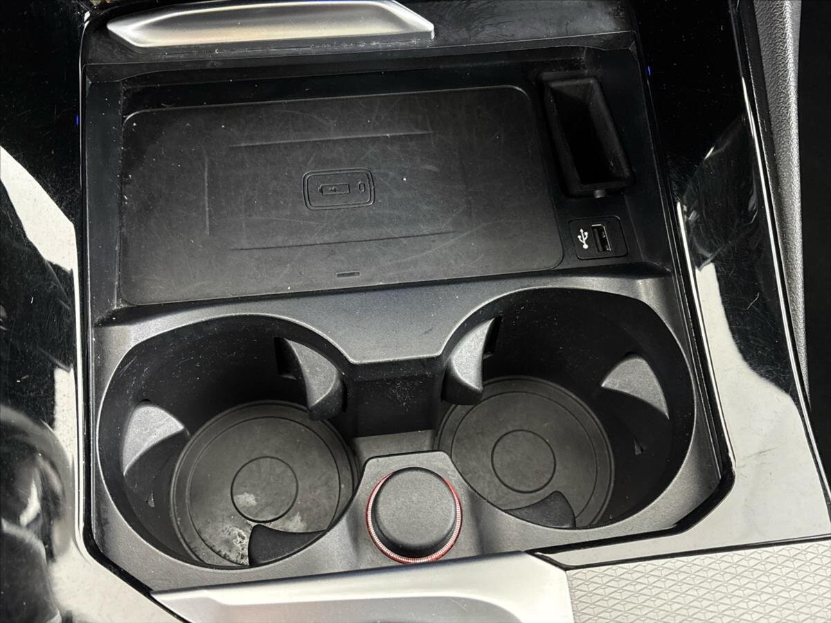 BMW X3 SUV / Terénní 2,0 l 140 kw