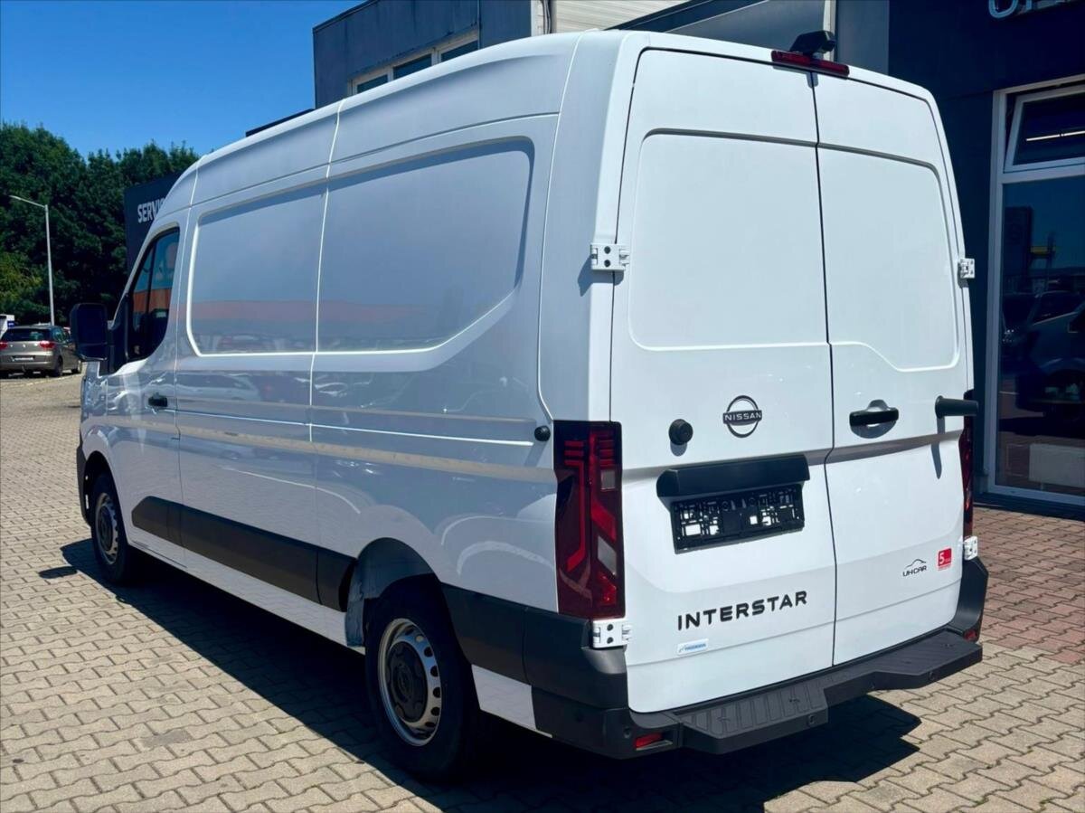 Nissan Interstar Ostatní 2,0 l 110 kw