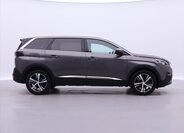 Peugeot 5008 8