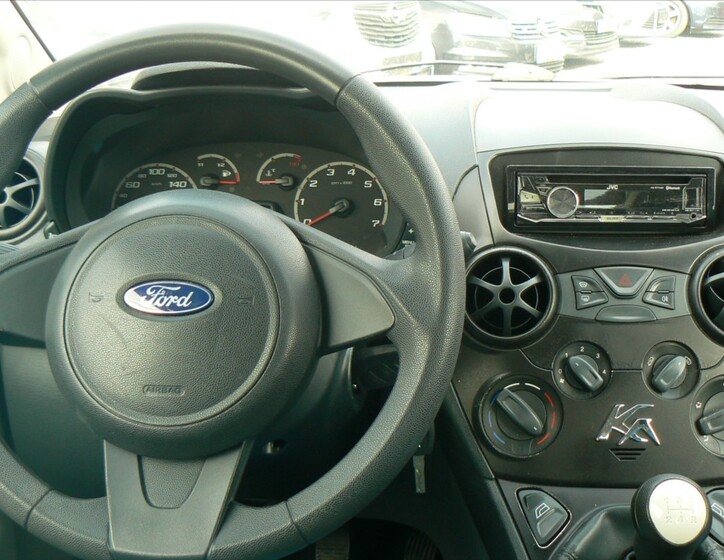 Ford Ka 12