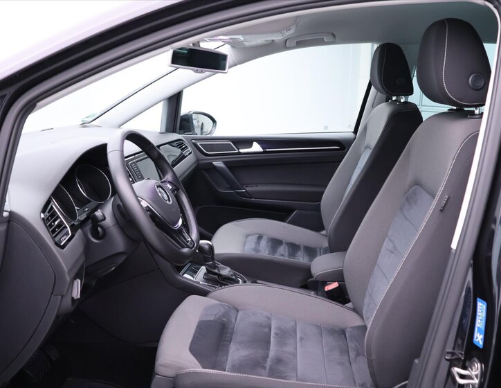 Volkswagen Golf Sportsvan 10